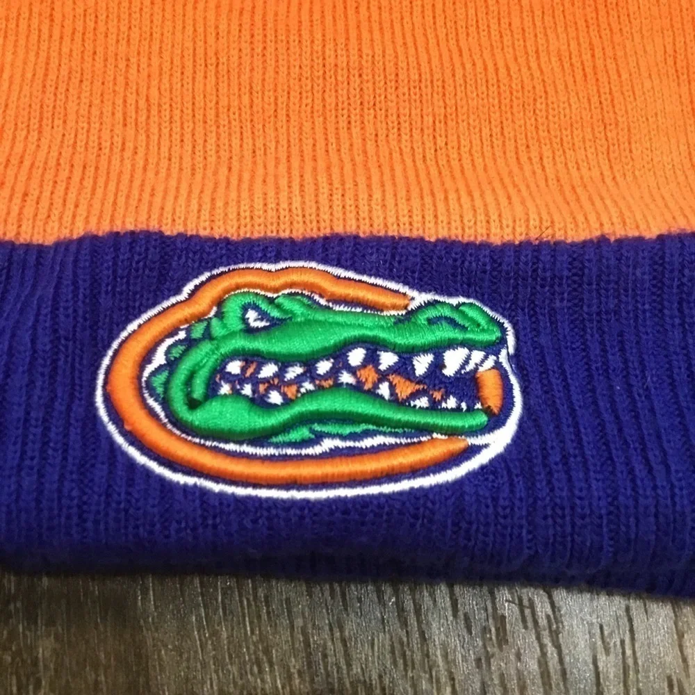 𝅺FLORIDA Gators Toboggan Headwear Size OS